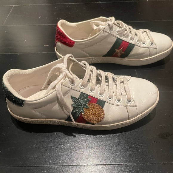 Women’s Gucci Ace Sneakers Pineapple 🍍 ladybug 🐞 - Picture 2 of 8
